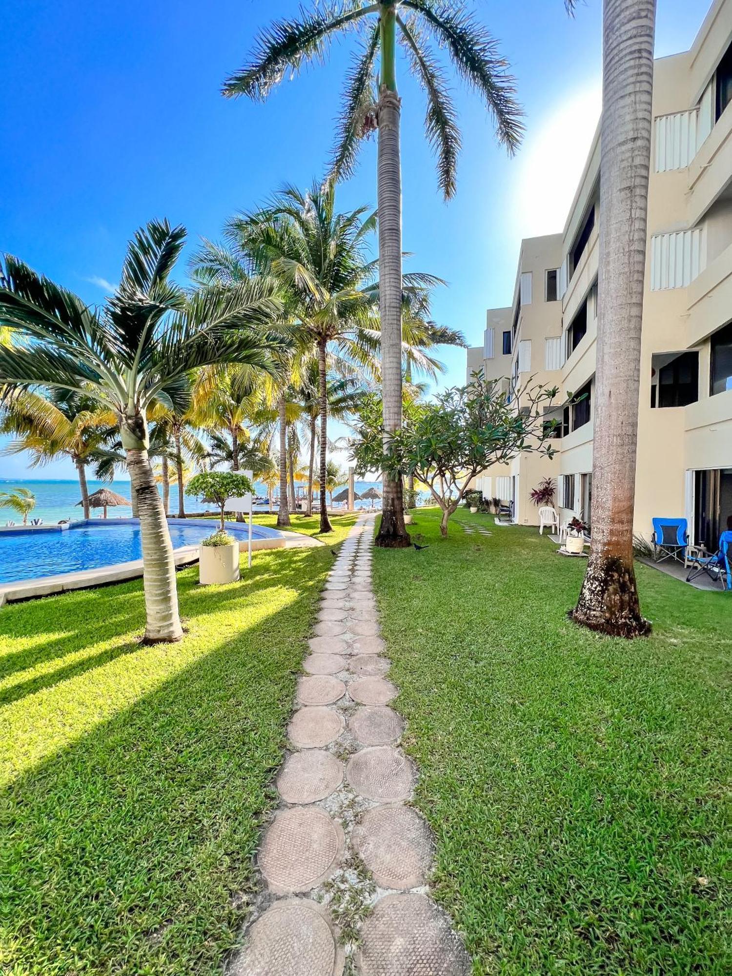 Bello Mar De Cancun, Beautiful 2Br 2Ba Condo Overlooking Beach Spectacular View! Extérieur photo